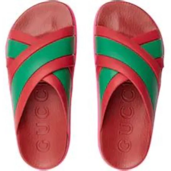 Women's Web slide sandal in green and red rubber